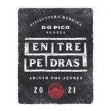 Entre Pedras Pico Arinto dos Acores