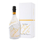 La Grande Dame Simon Porte Jacquemus Limited Edition 2018